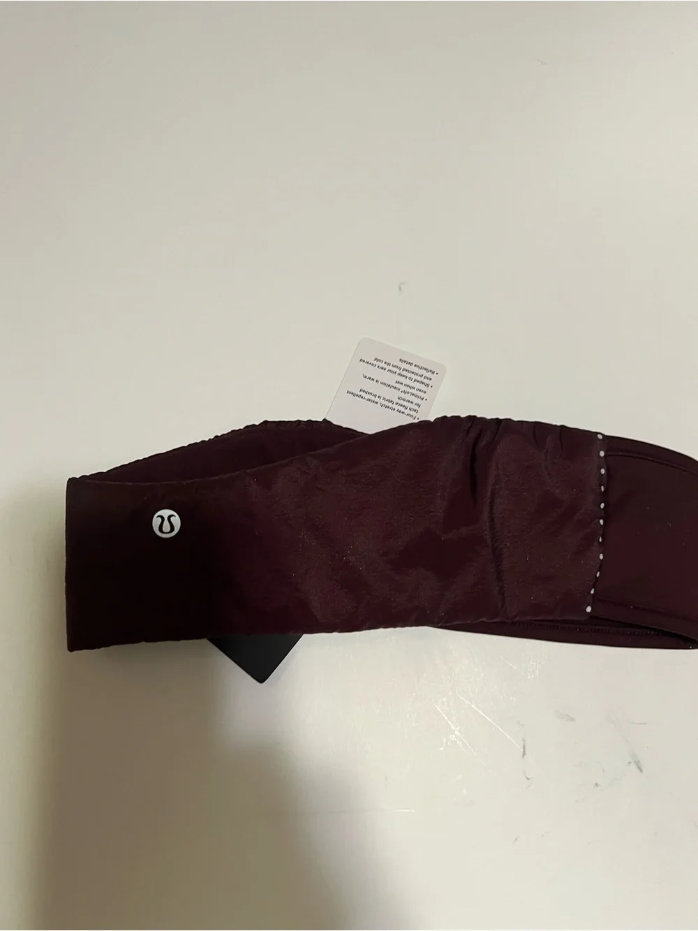 LULULEMON Down For it All Ear warmer NWT